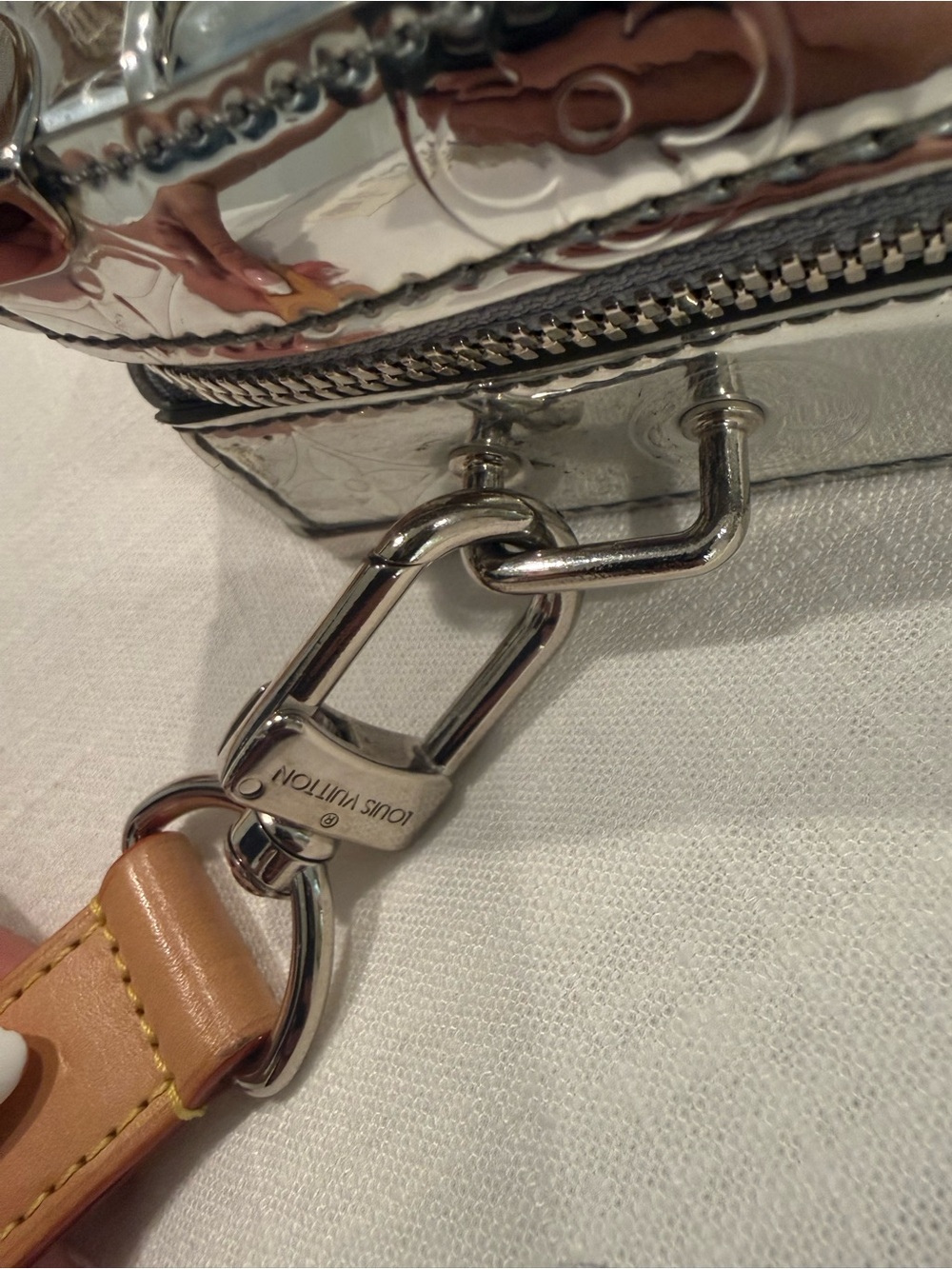 Louis Vuitton Shoulder Bag Monogram Mirror Handle Soft Trunk M45885 Silver - Picture 11 of 17